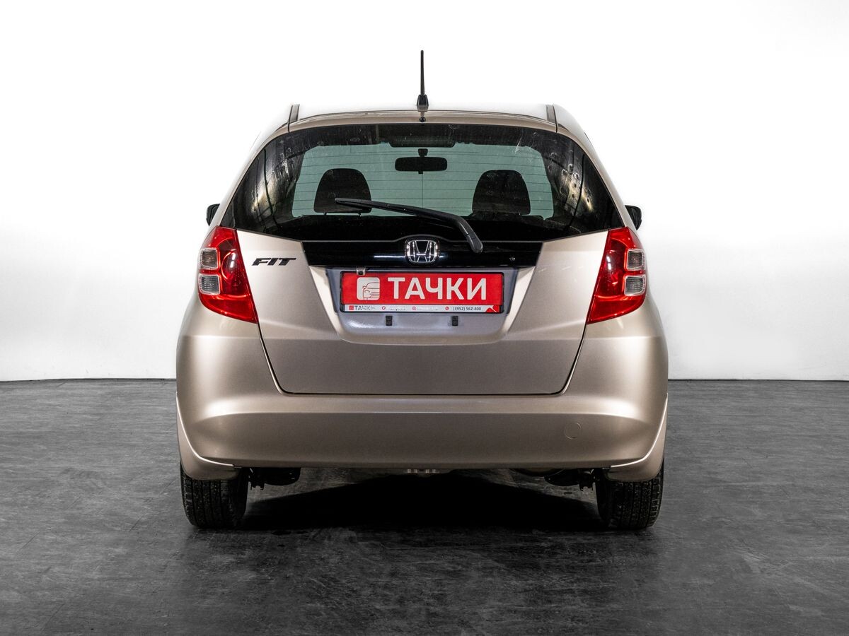 Honda Fit 2009 - фото автомобиля