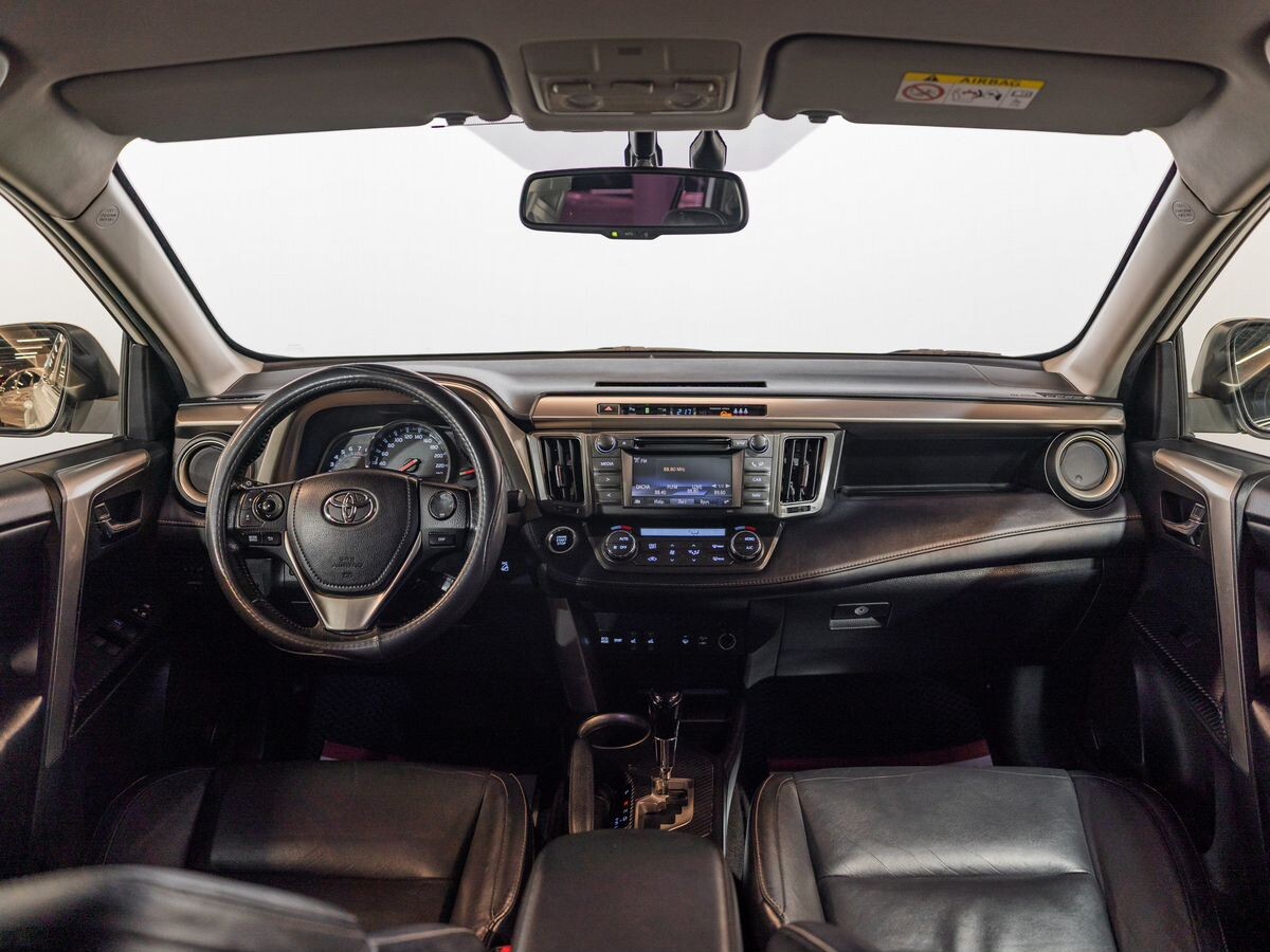 Toyota RAV4 2014 - фото автомобиля
