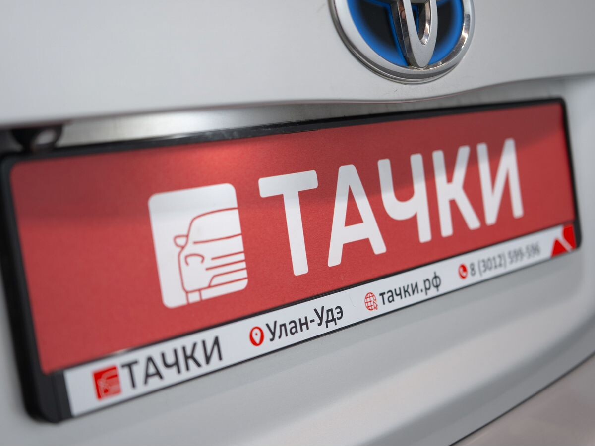 Toyota Prius 2010 - фото автомобиля