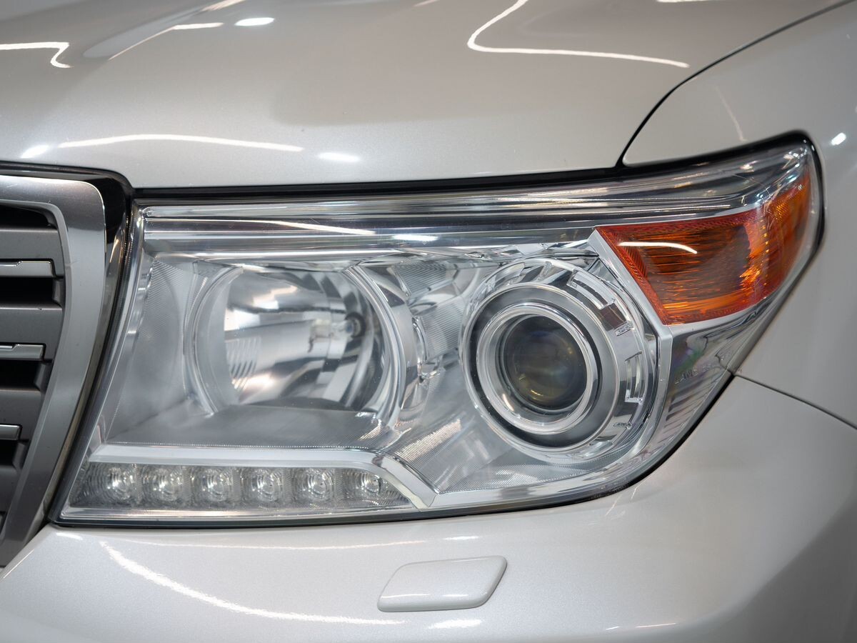 Toyota Land Cruiser 2015 - фото автомобиля