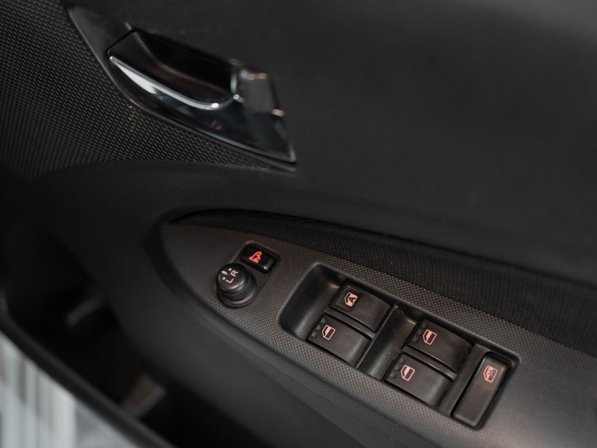 Daihatsu Move 2013 - фото автомобиля