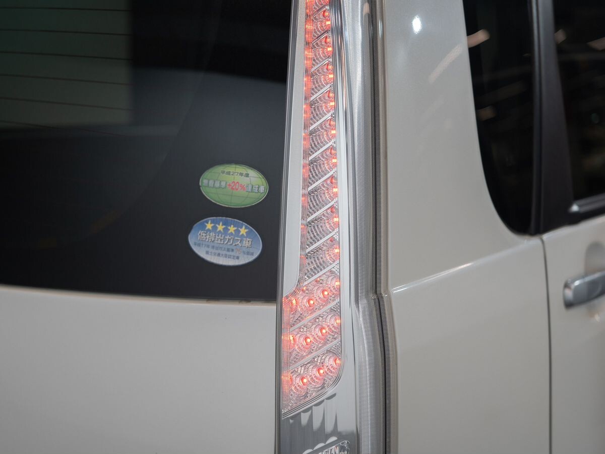 Daihatsu Move 2013 - фото автомобиля