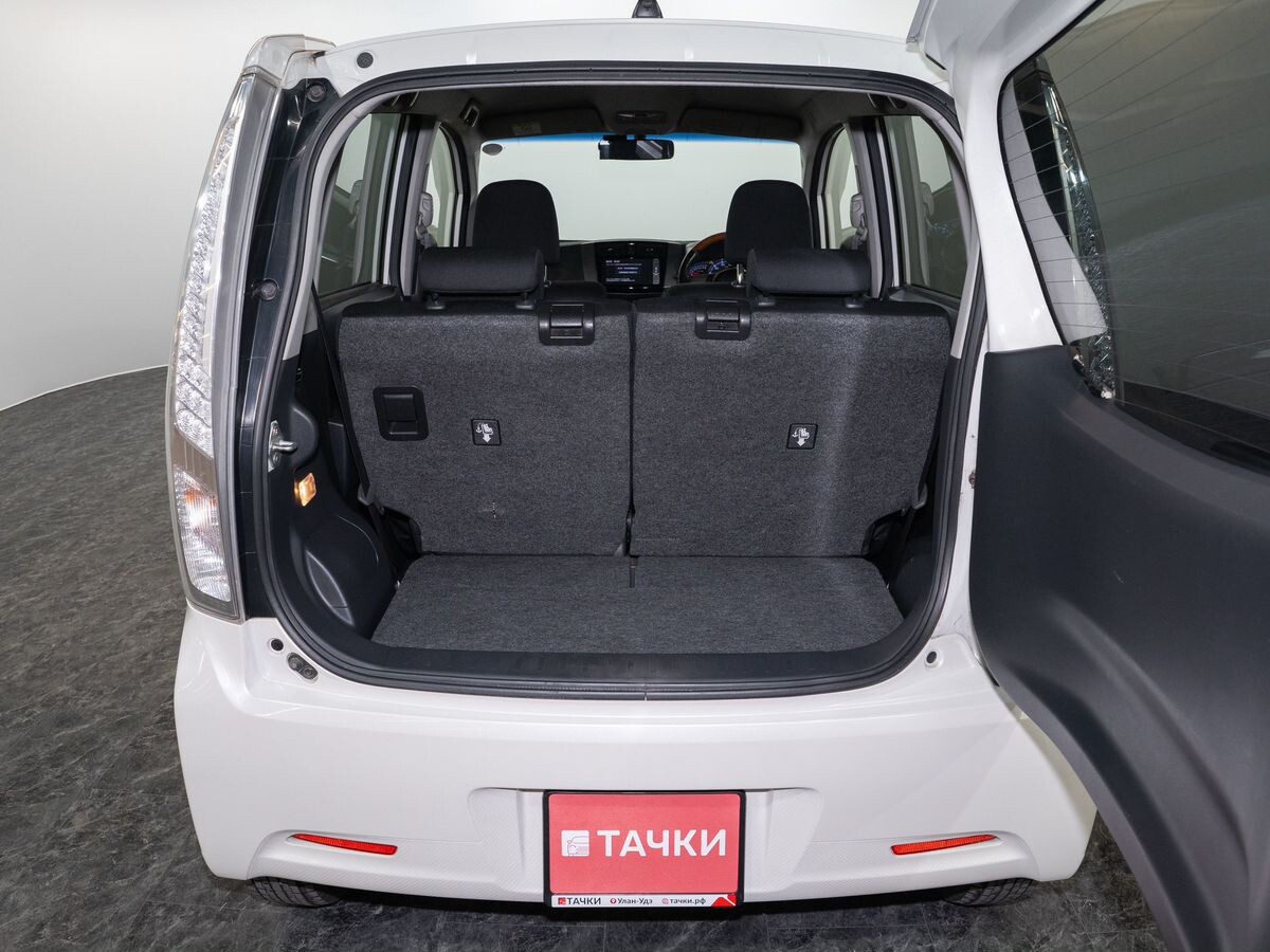 Daihatsu Move 2013 - фото автомобиля