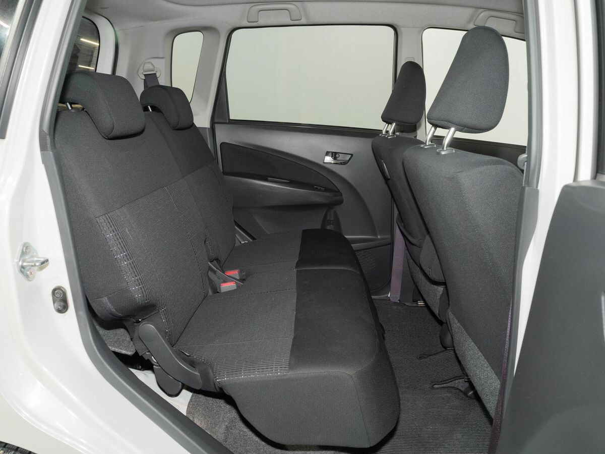 Daihatsu Move 2013 - фото автомобиля