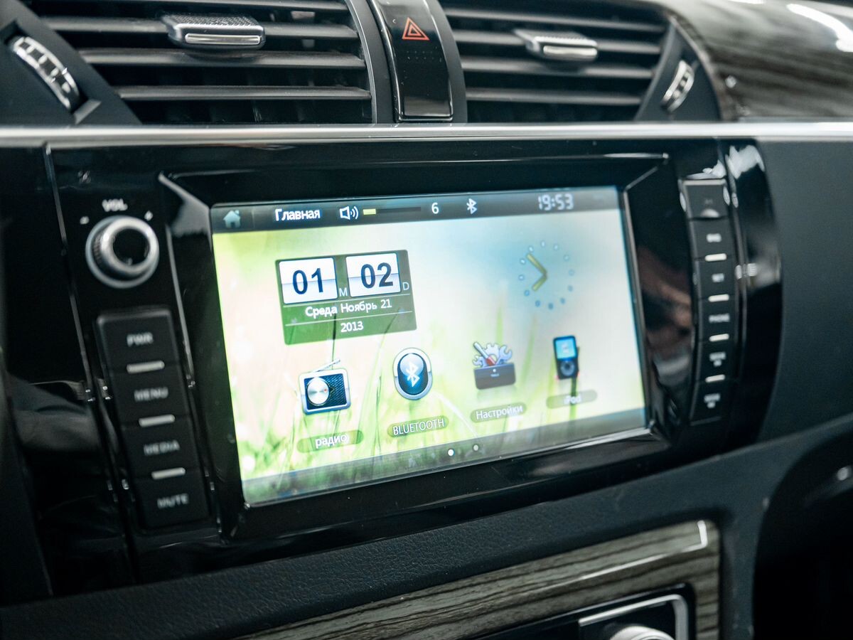 Zotye T600 2017 - фото автомобиля