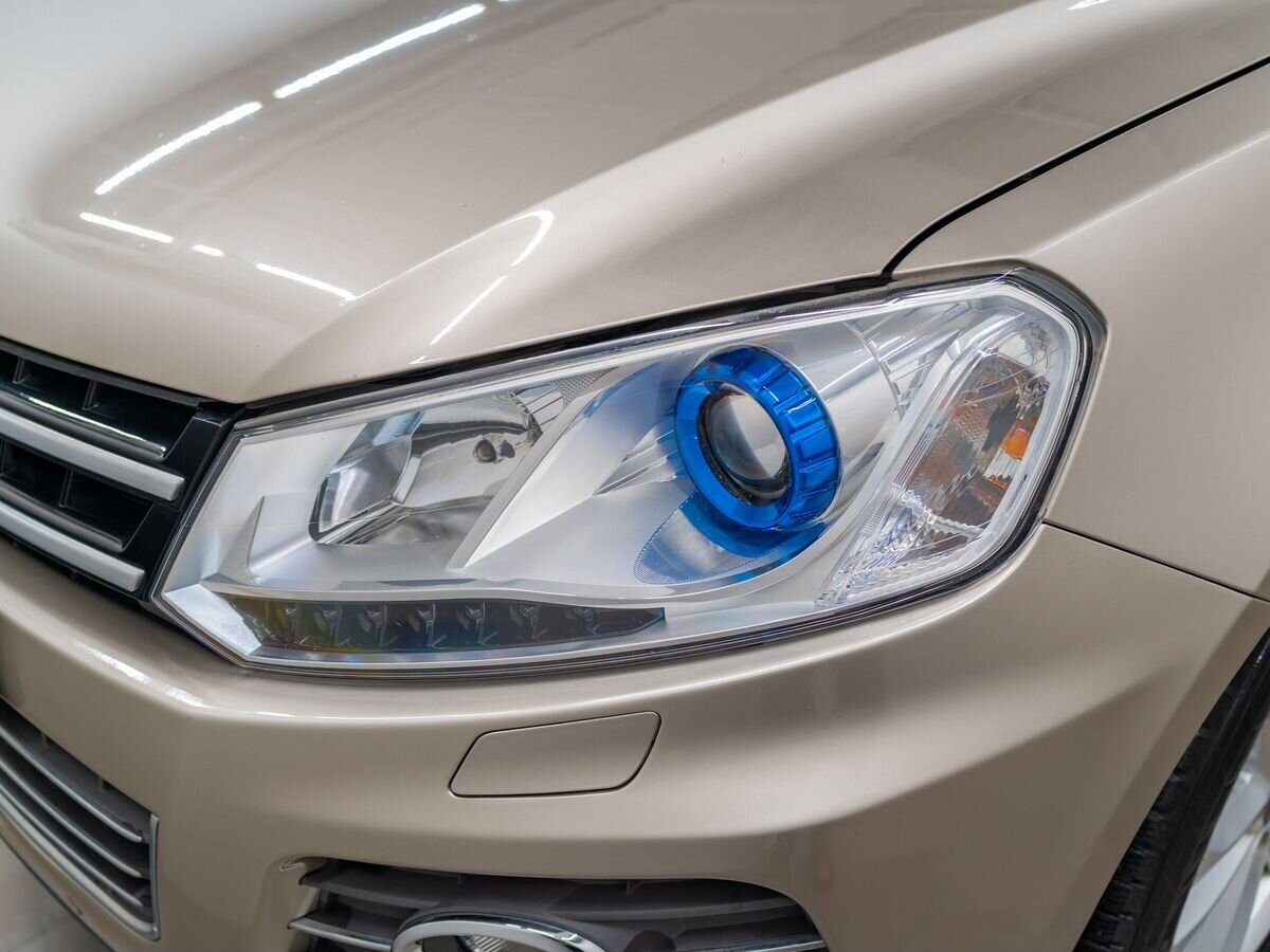 Zotye T600 2017 - фото автомобиля