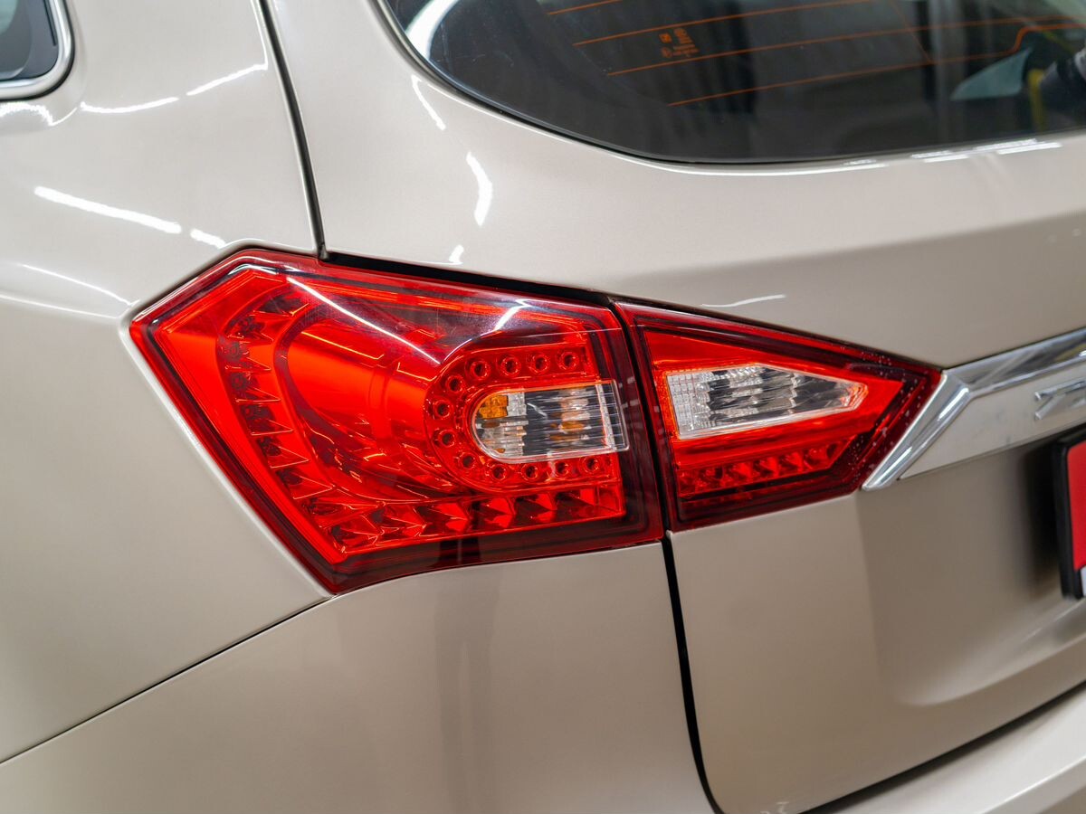 Zotye T600 2017 - фото автомобиля