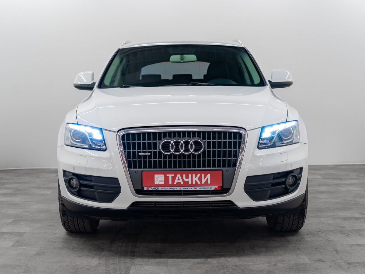 Audi Q5 2011 - фото автомобиля