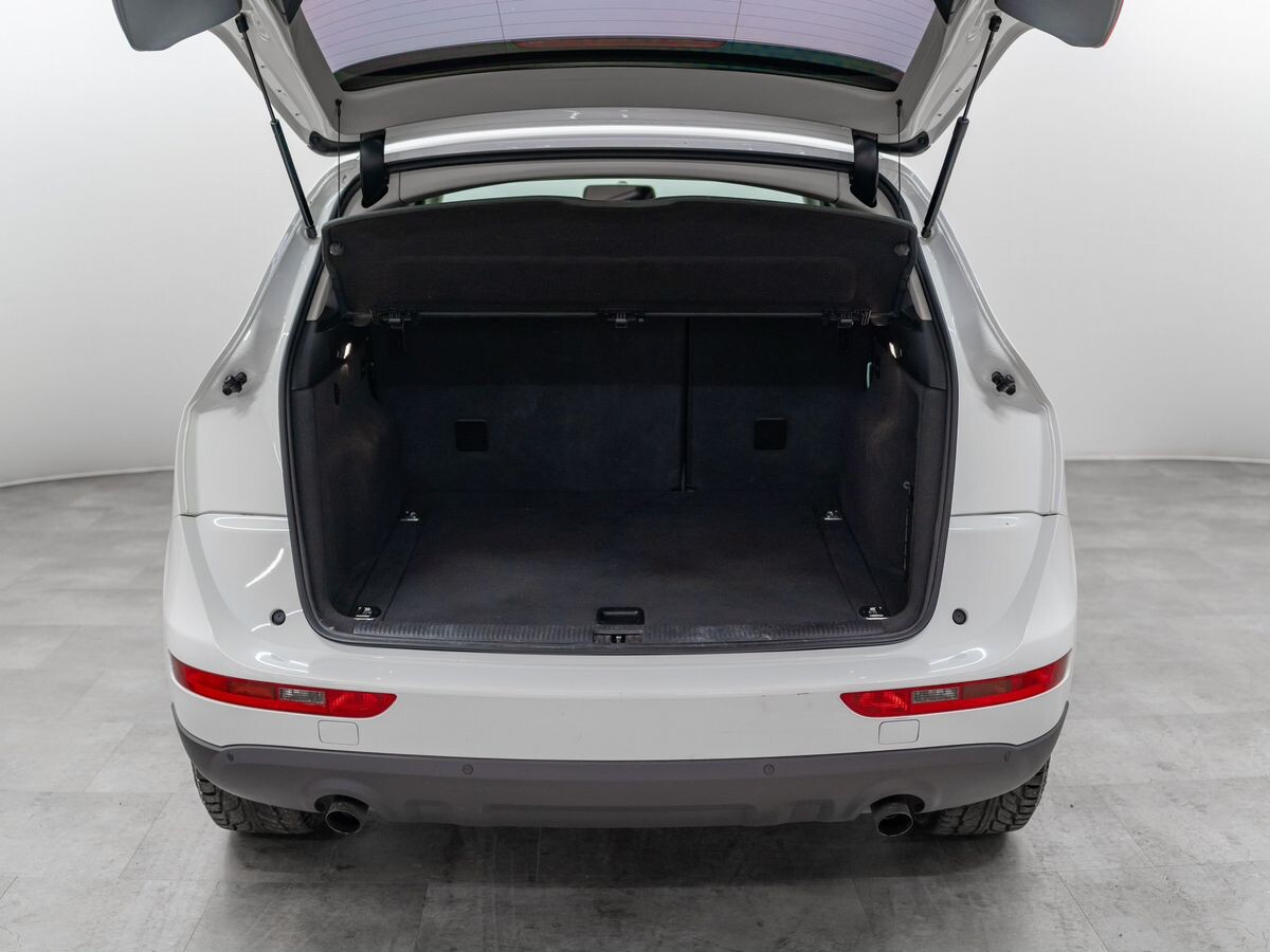 Audi Q5 2011 - фото автомобиля