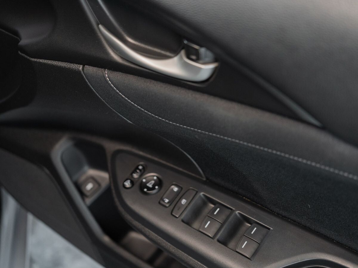 Honda Insight 2019 - фото автомобиля