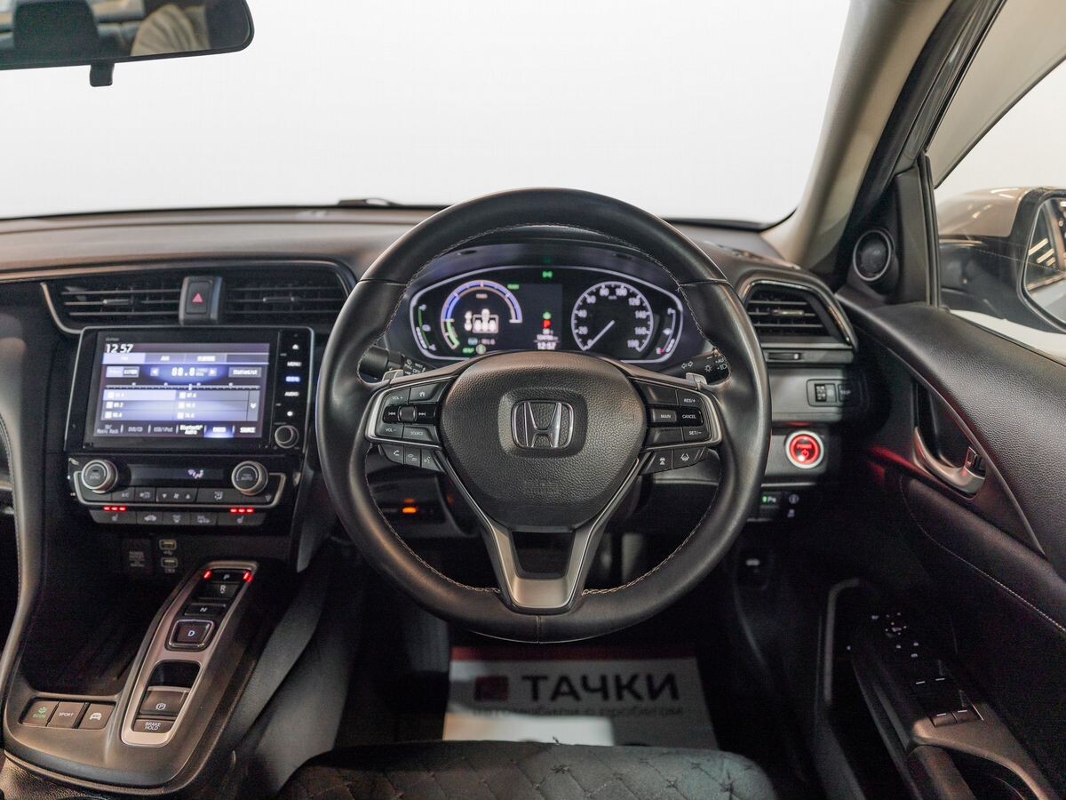 Honda Insight 2019 - фото автомобиля