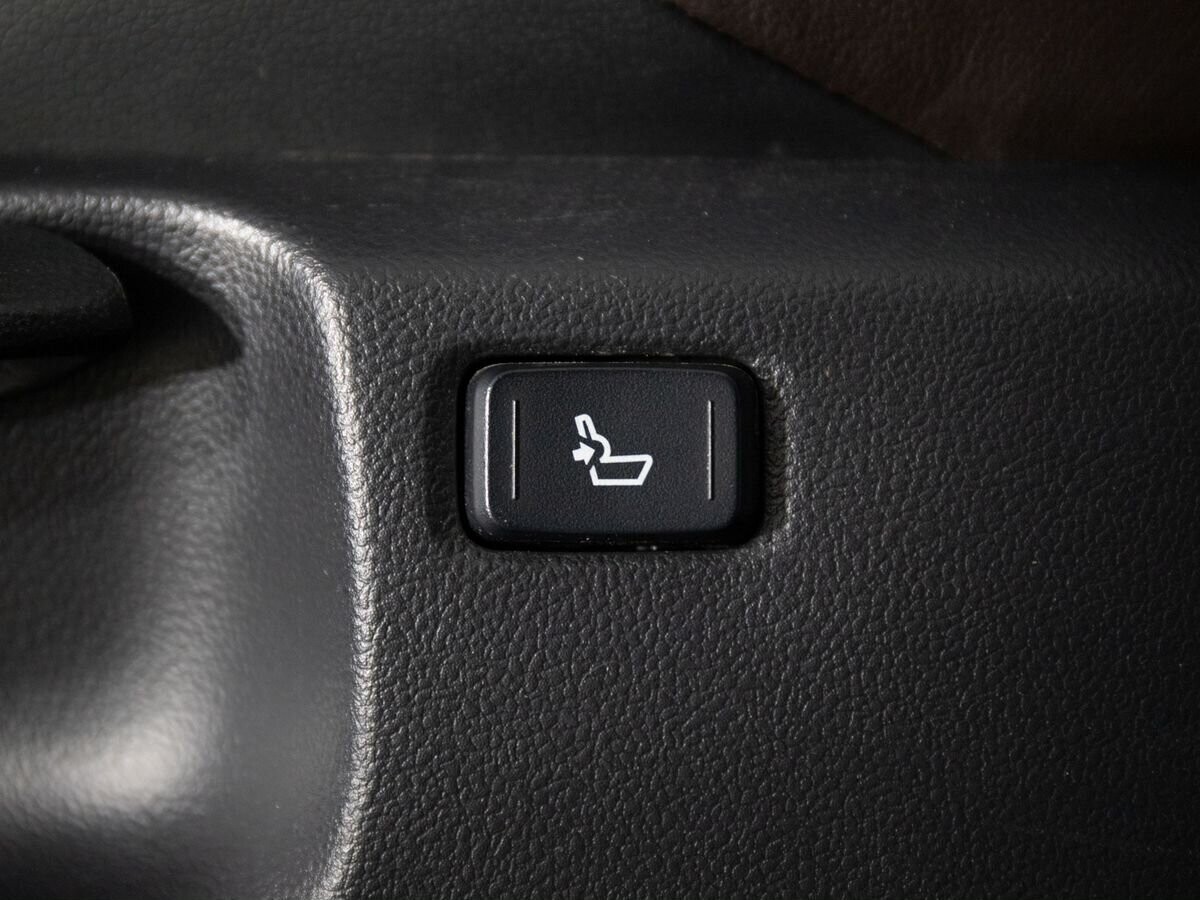 Toyota C-HR 2017 - фото автомобиля