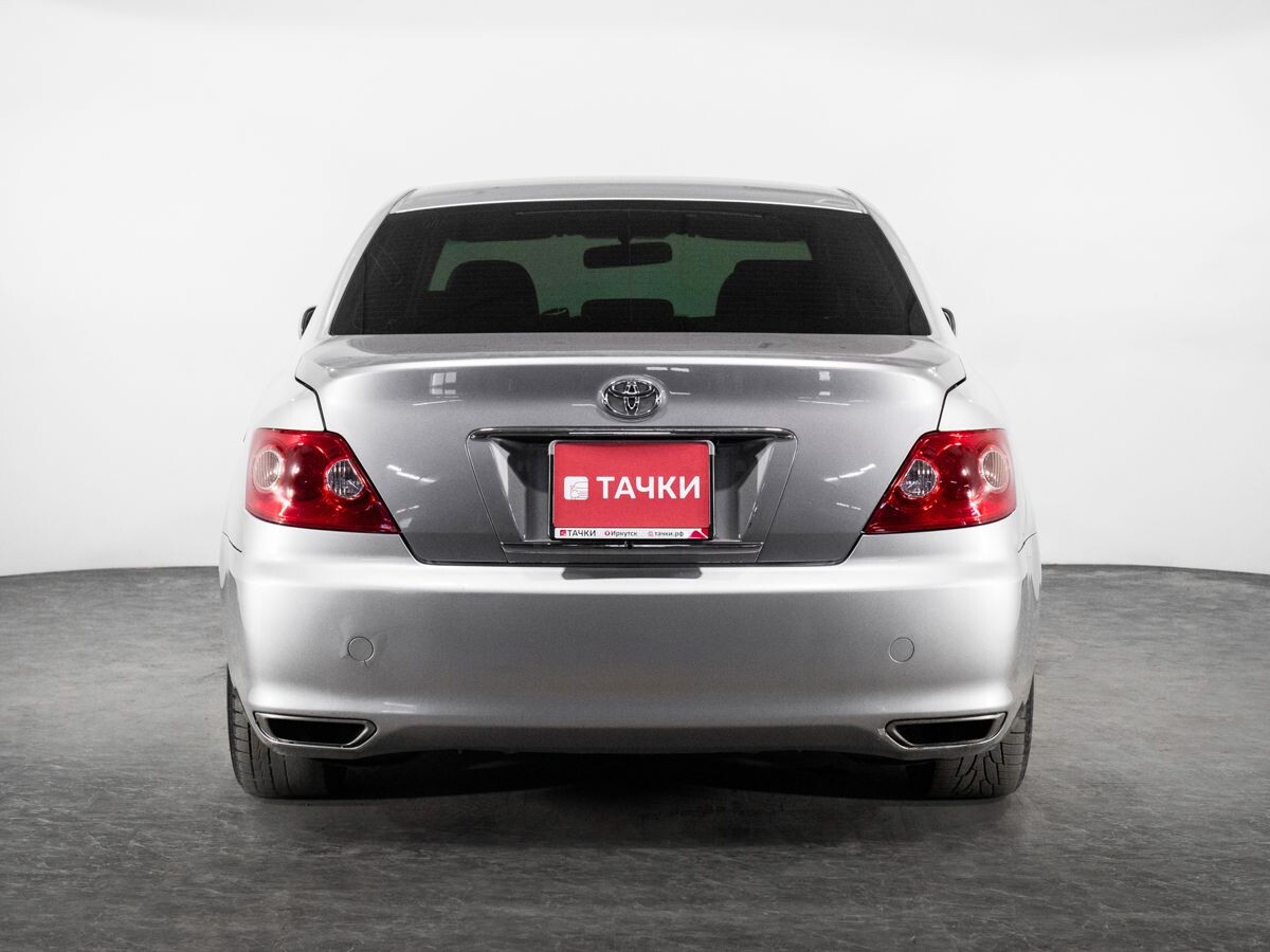 Toyota Mark X 2005 - фото автомобиля