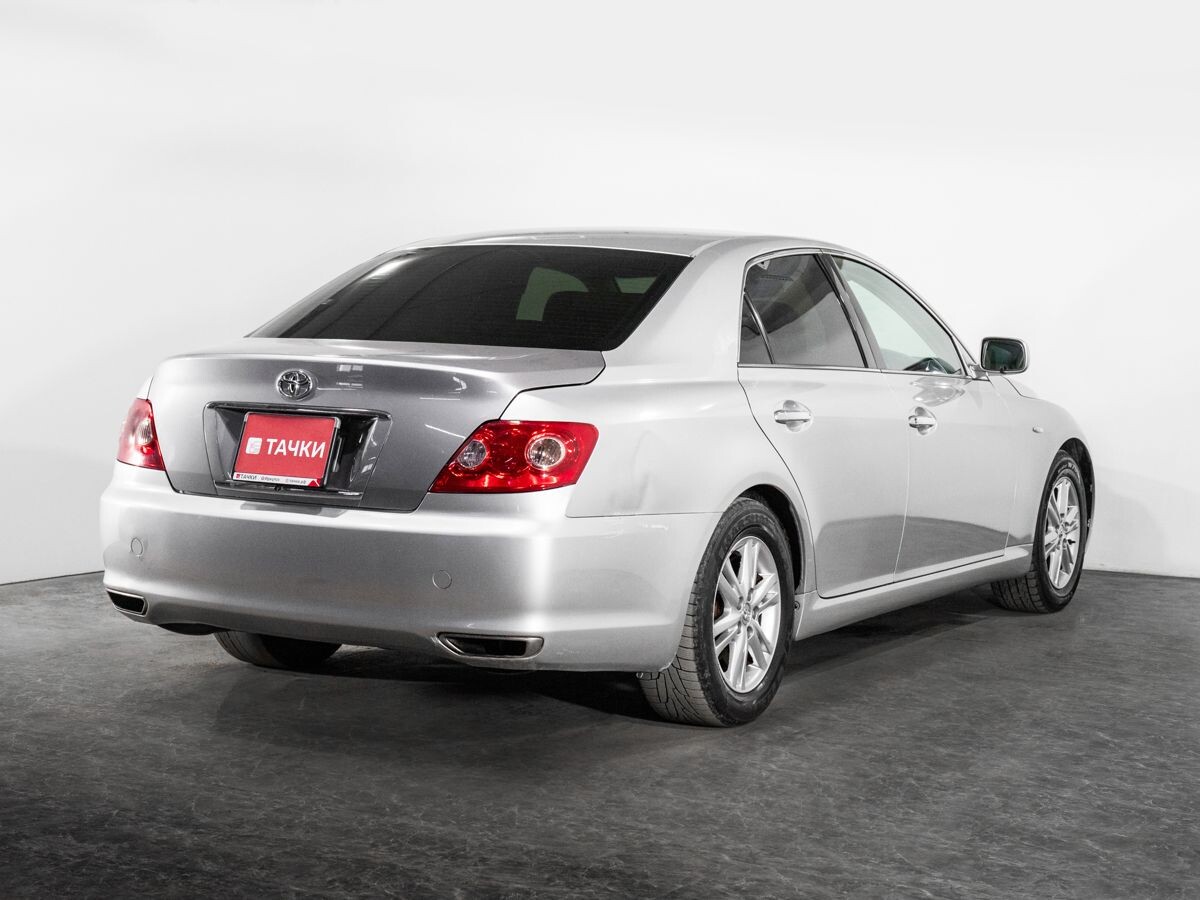 Toyota Mark X 2005 - фото автомобиля