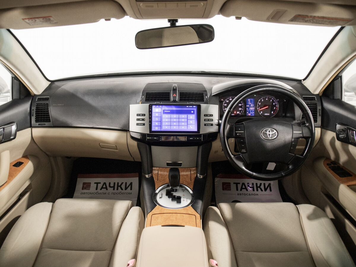 Toyota Mark X 2005 - фото автомобиля