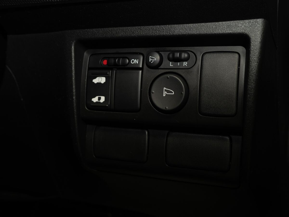 Honda Freed 2009 - фото автомобиля