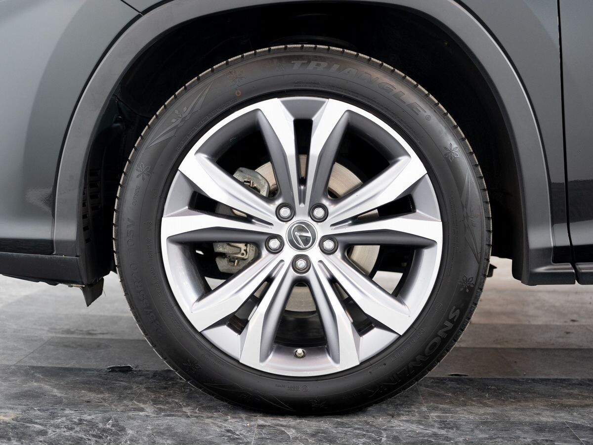 Lexus RX 2019 - фото автомобиля