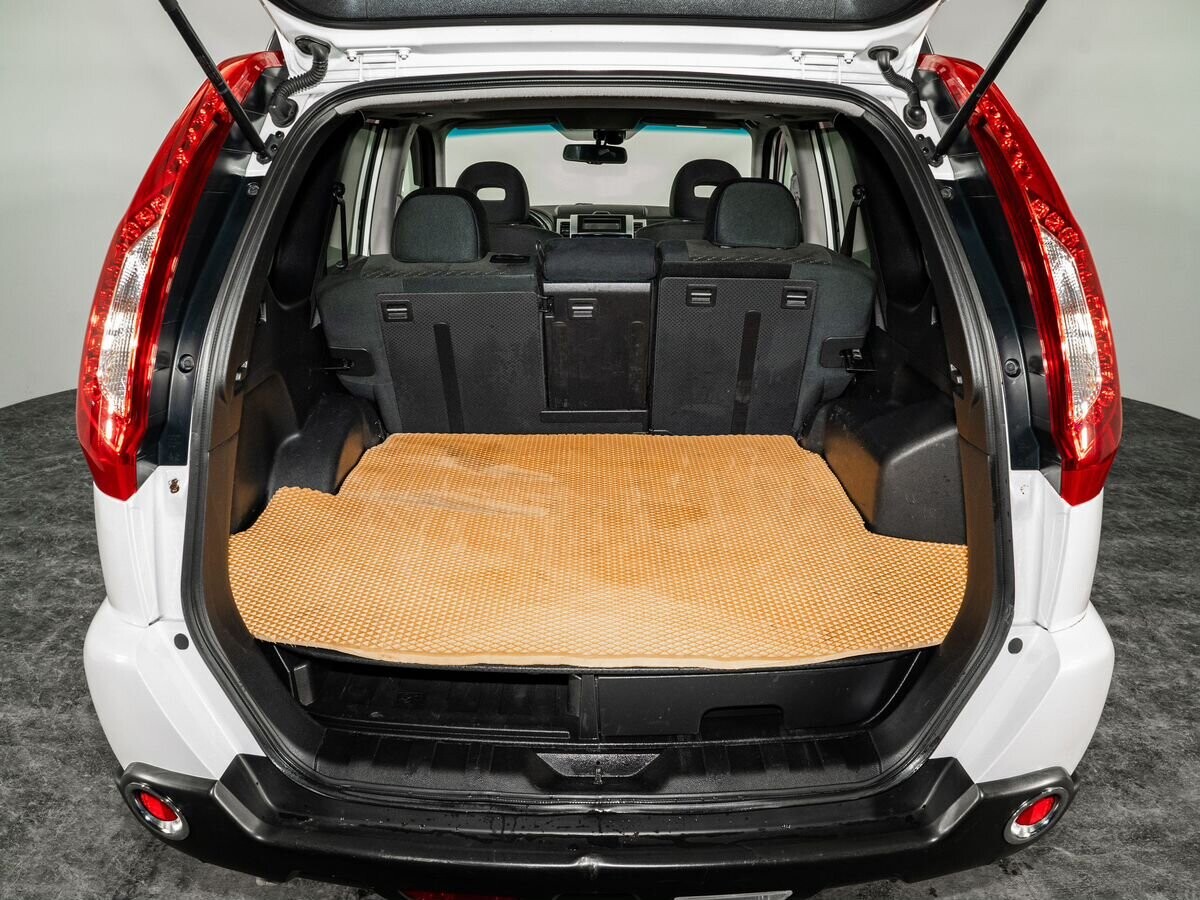 Nissan X-Trail 2012 - фото автомобиля