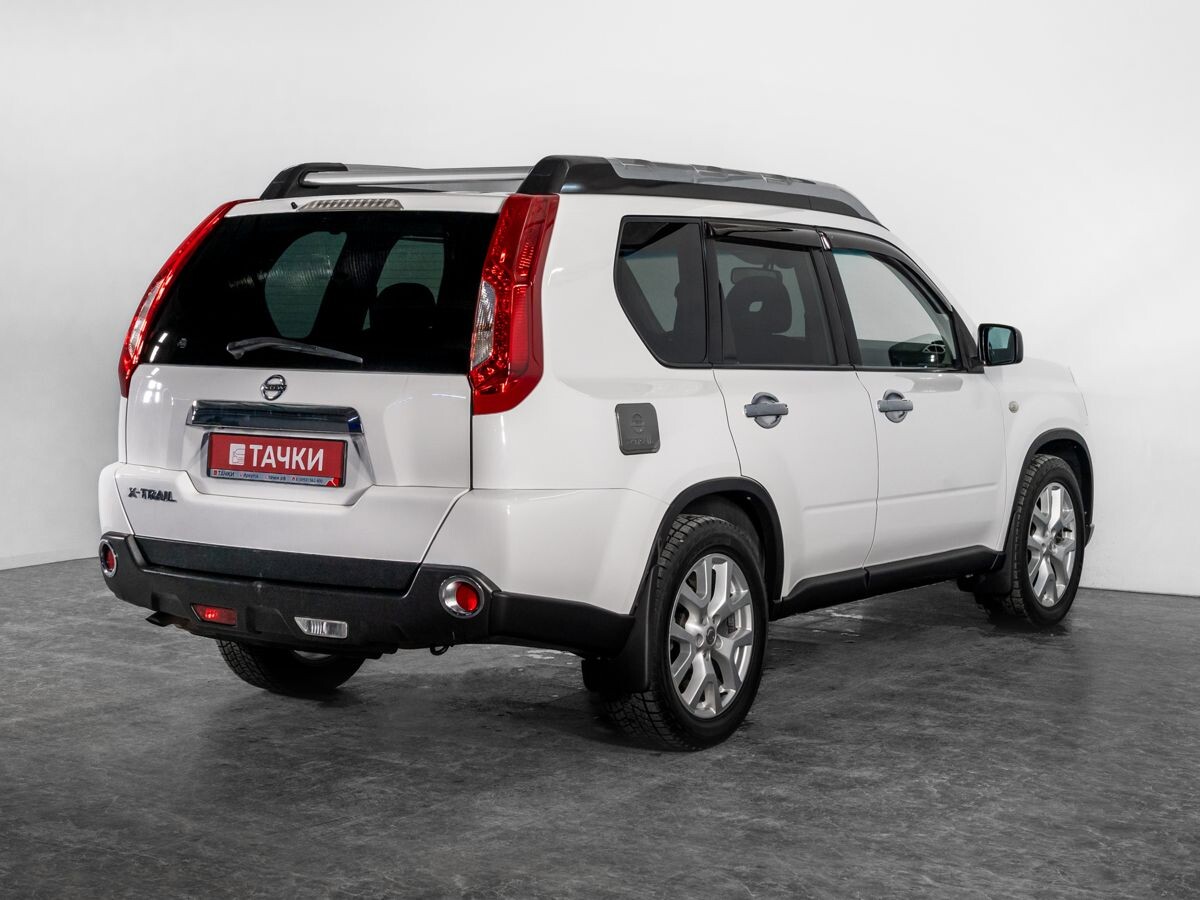 Nissan X-Trail 2012 - фото автомобиля