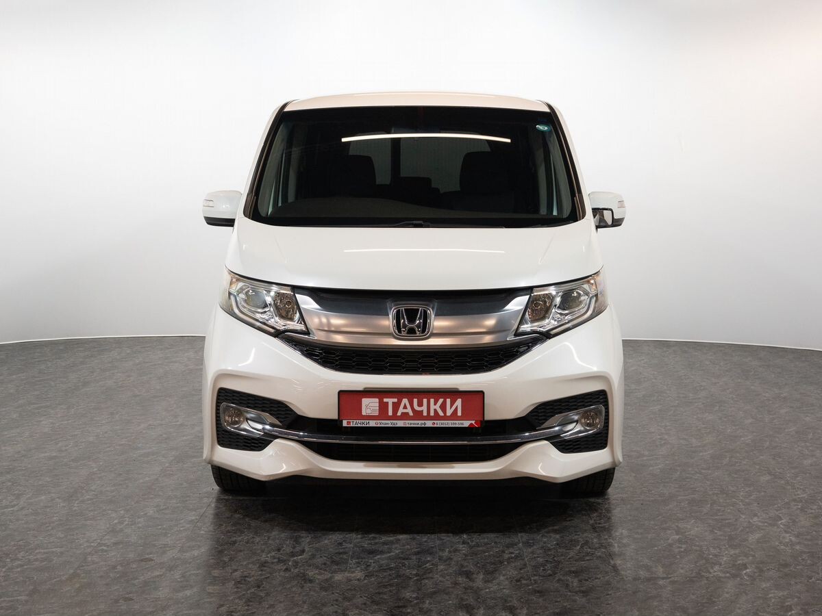 Honda Stepwgn 2015 - фото автомобиля