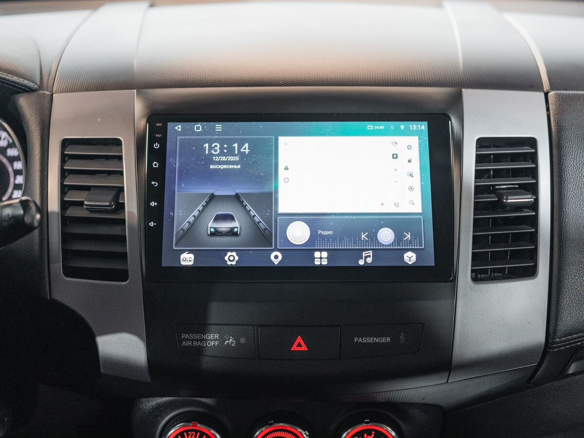 Mitsubishi Outlander 2011 - фото автомобиля