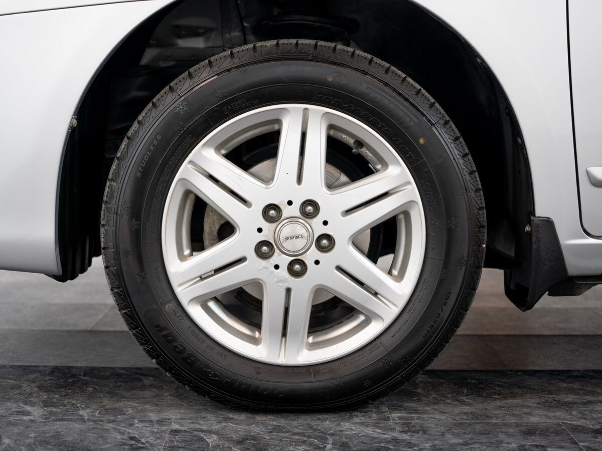 Toyota Premio 2010 - фото автомобиля