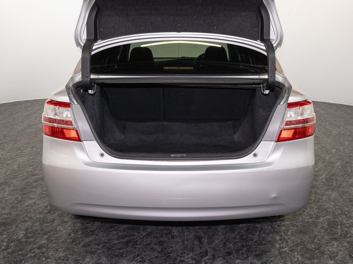 Toyota Premio 2010 - фото автомобиля