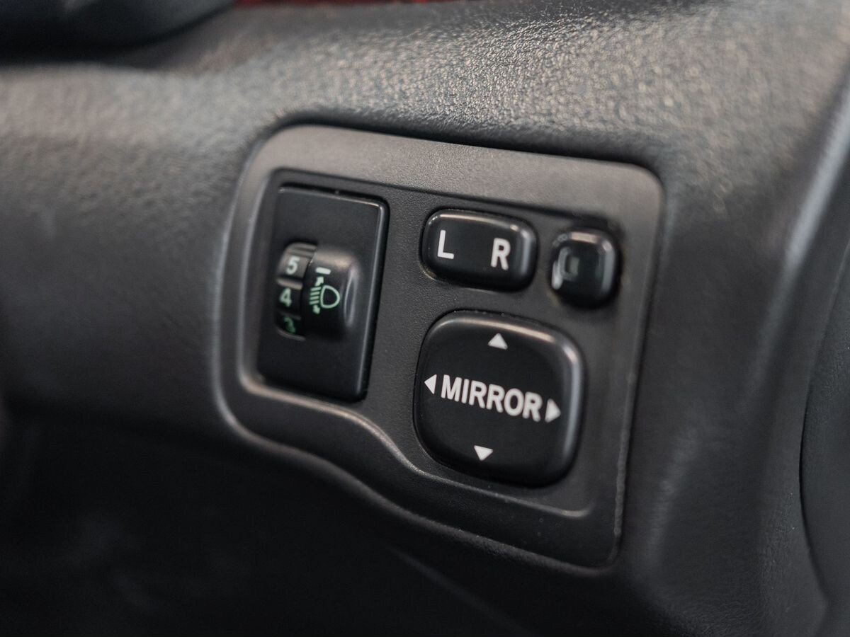 Toyota Premio 2010 - фото автомобиля