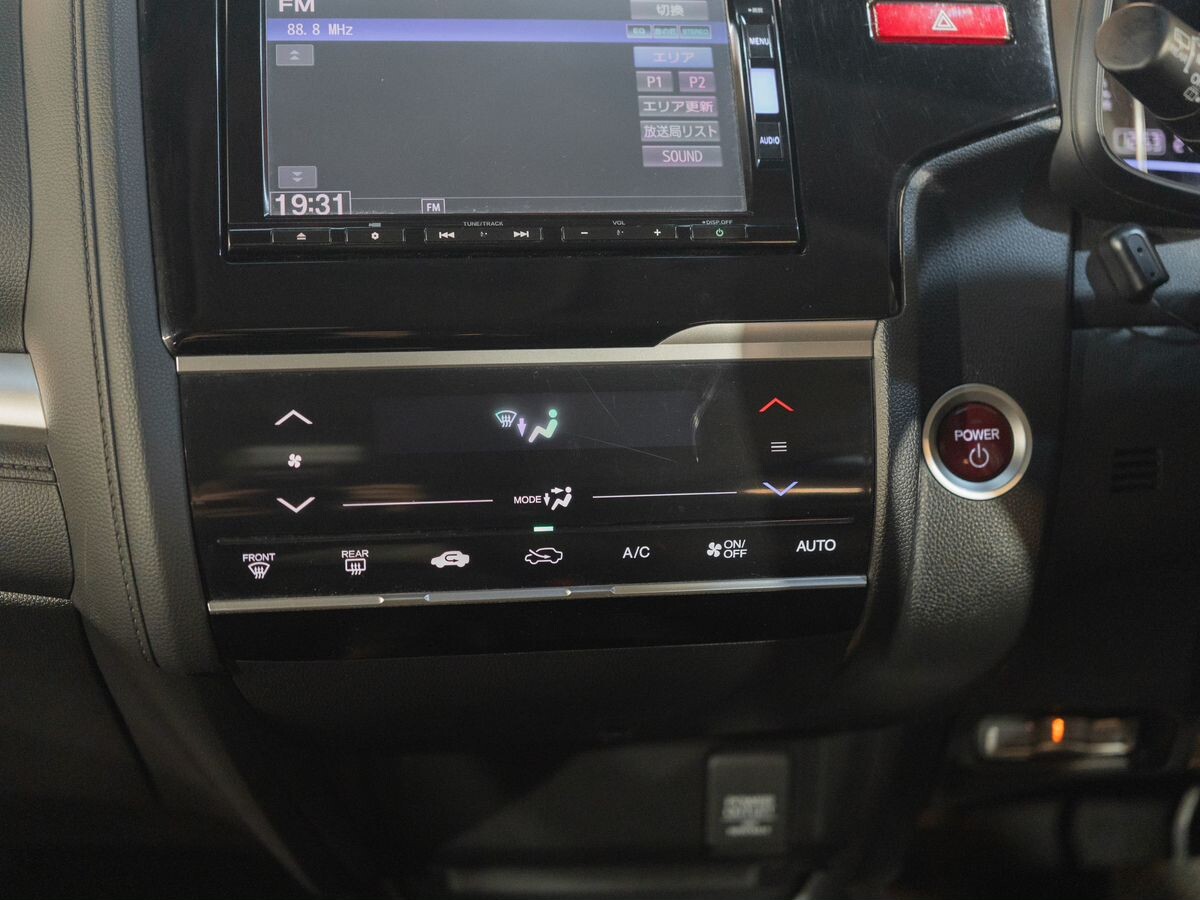 Honda Fit 2015 - фото автомобиля