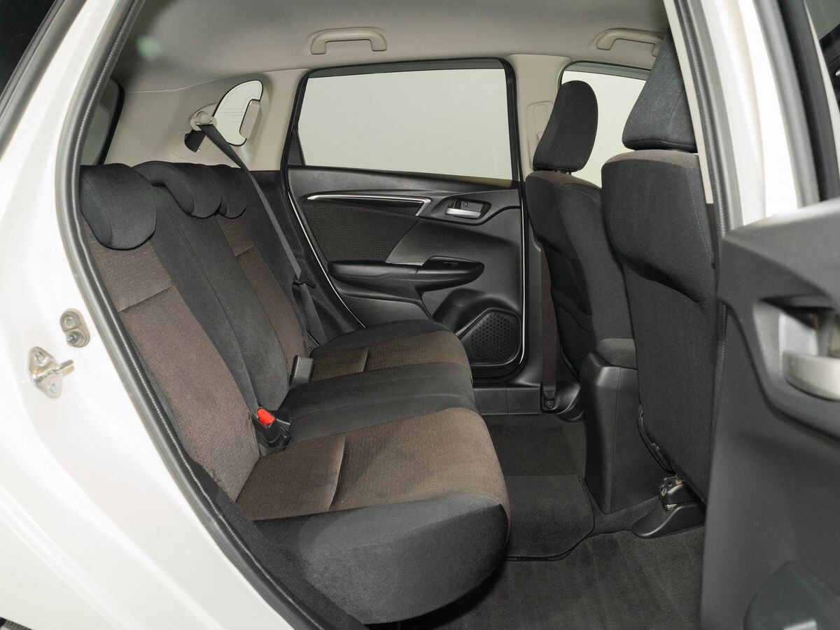 Honda Fit 2015 - фото автомобиля