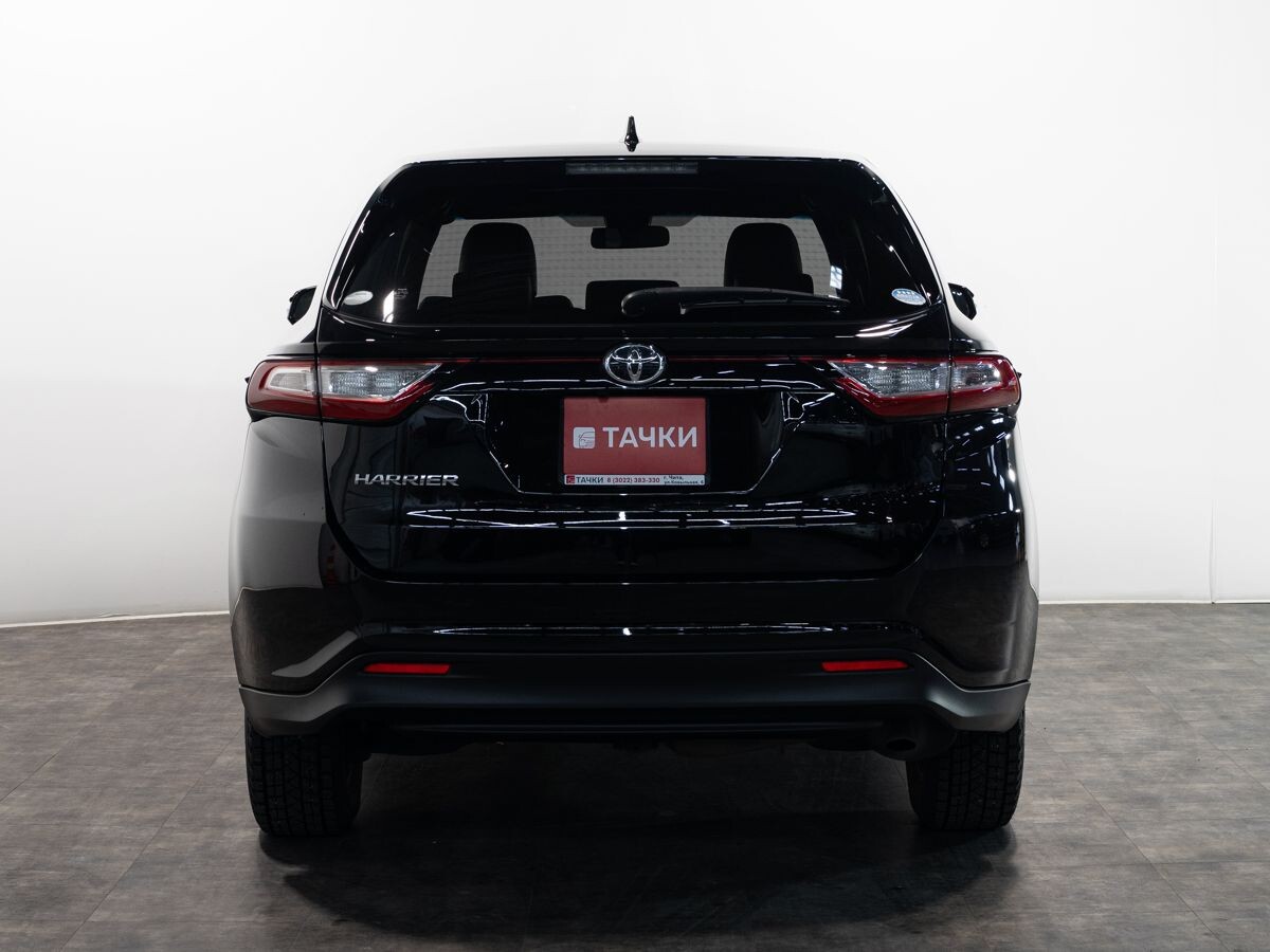 Toyota Harrier 2018 - фото автомобиля