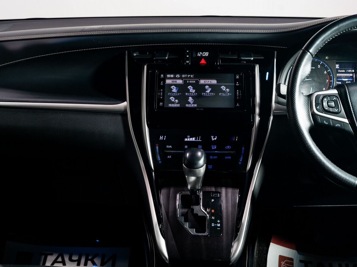Toyota Harrier 2018 - фото автомобиля