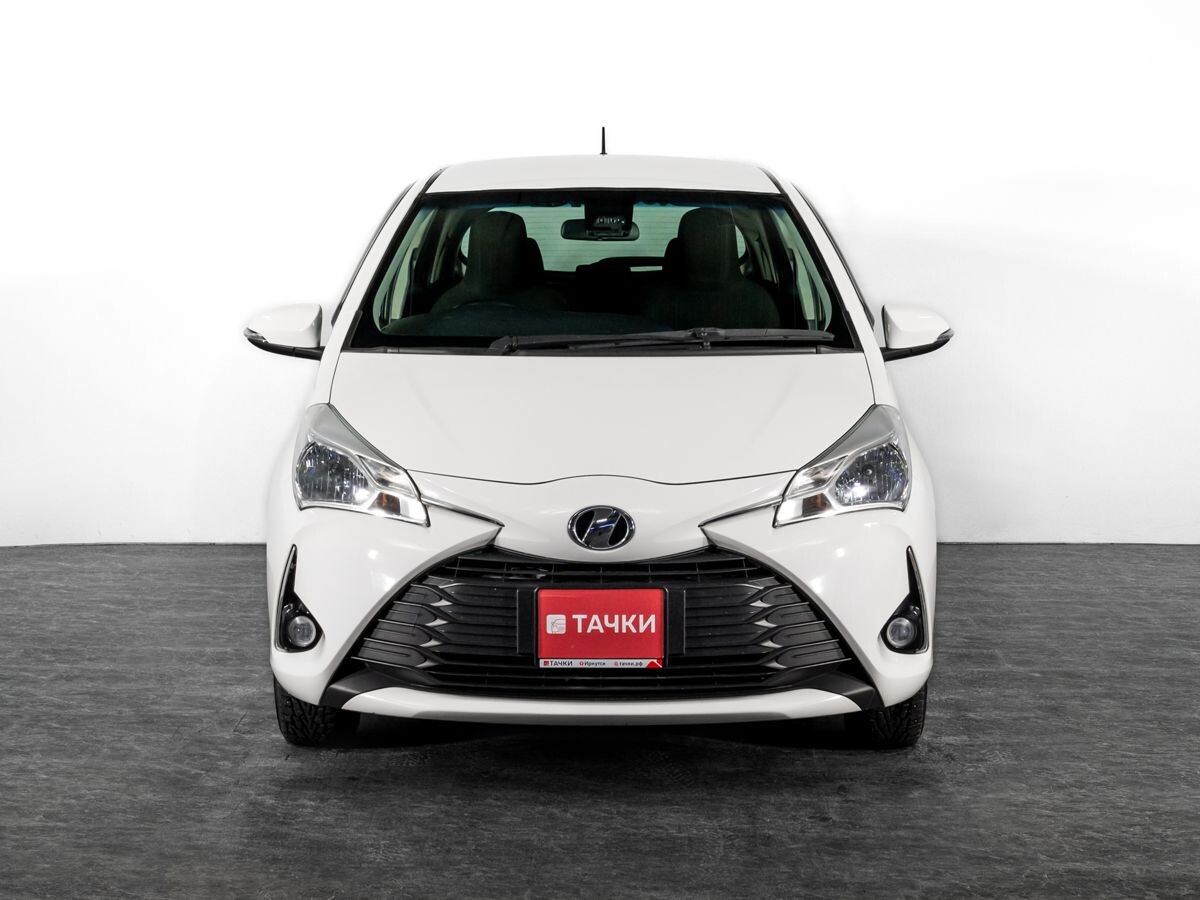 Toyota Vitz 2019 - фото автомобиля