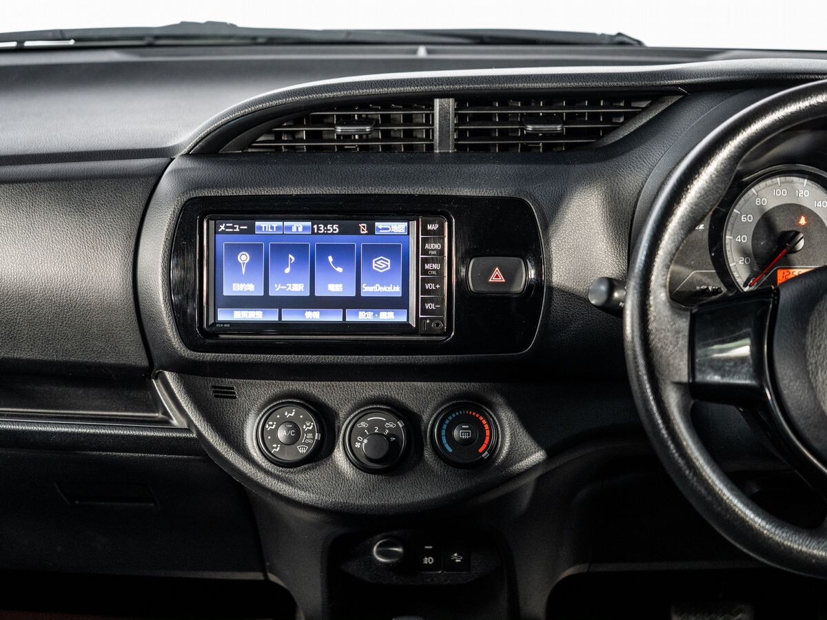 Toyota Vitz 2019 - фото автомобиля