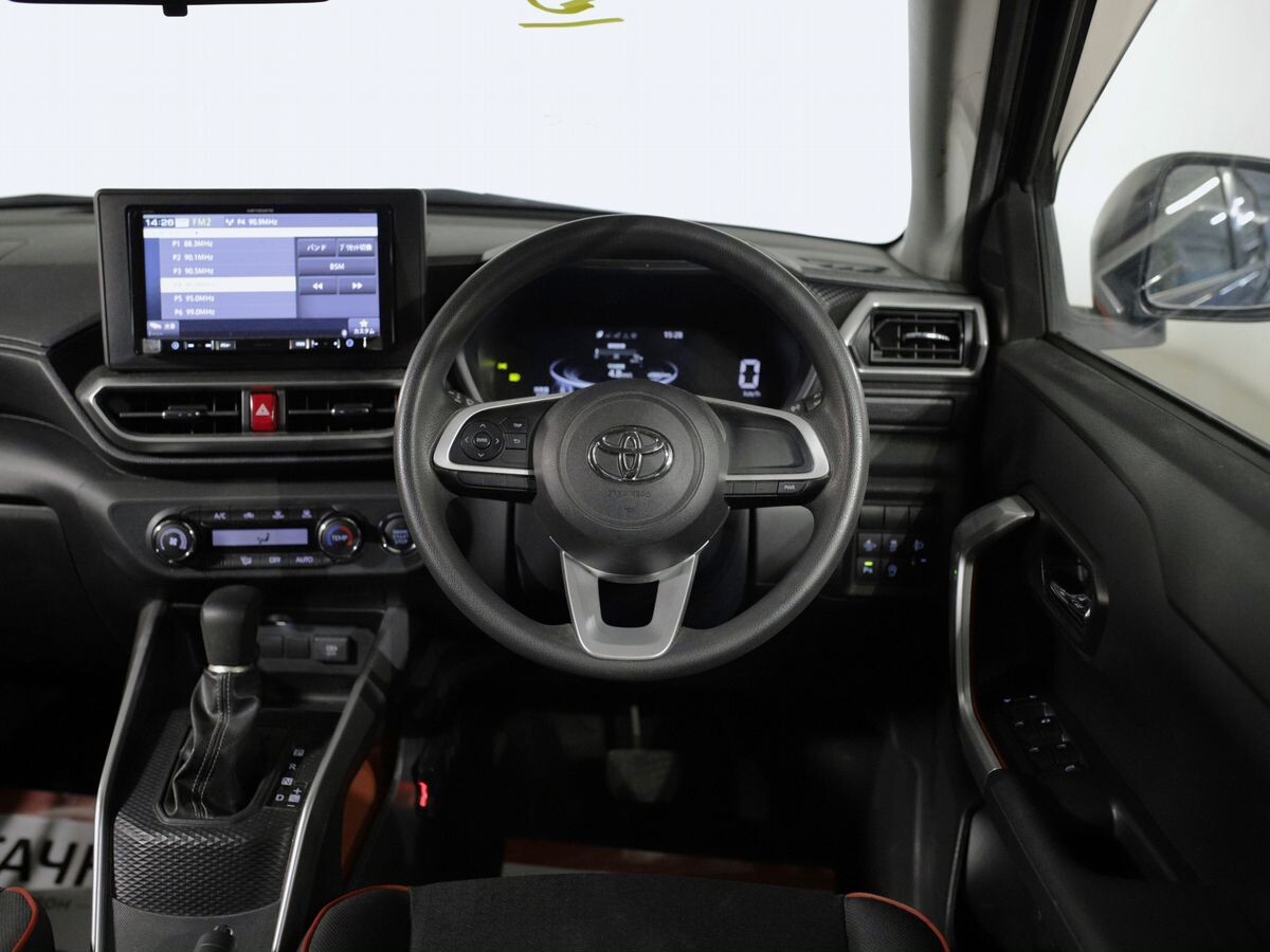 Toyota Raize 2020 - фото автомобиля