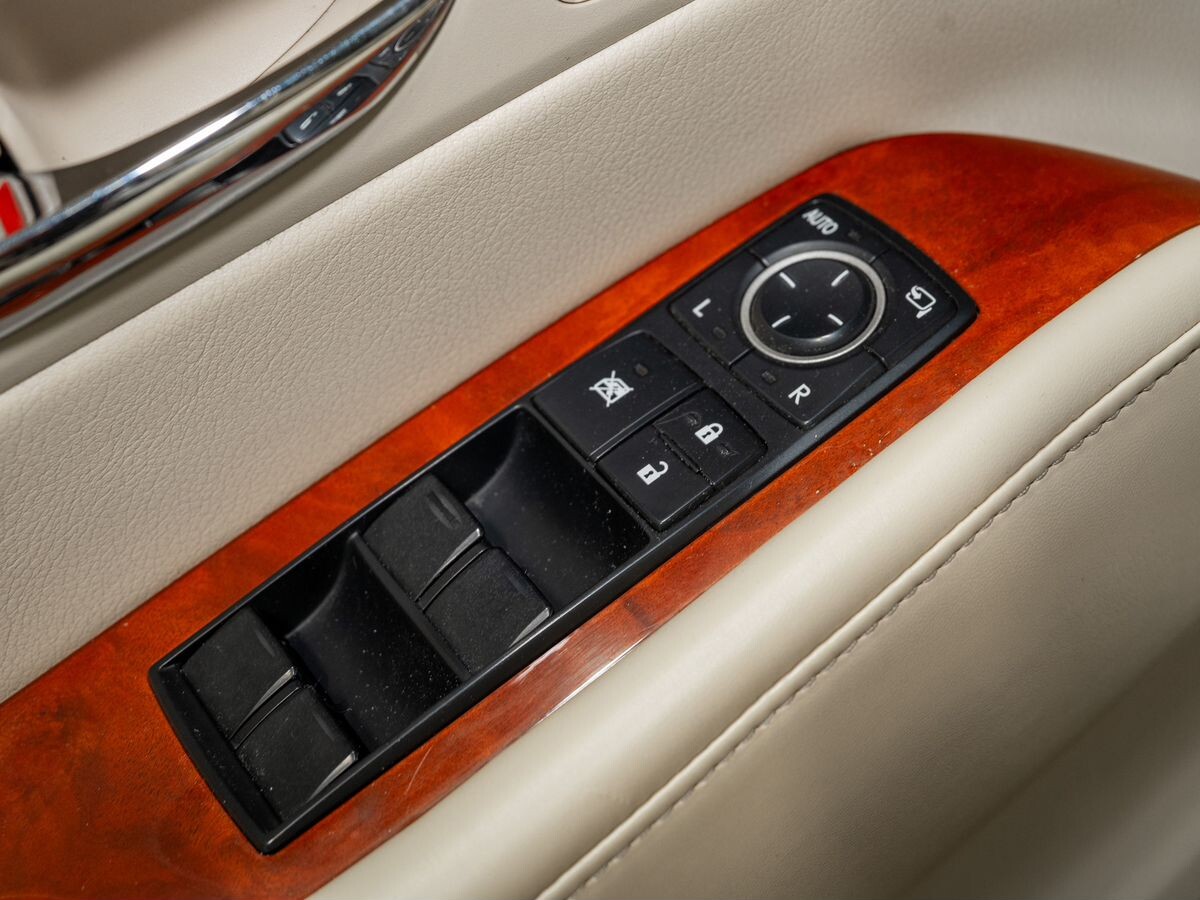 Lexus RX 2009 - фото автомобиля