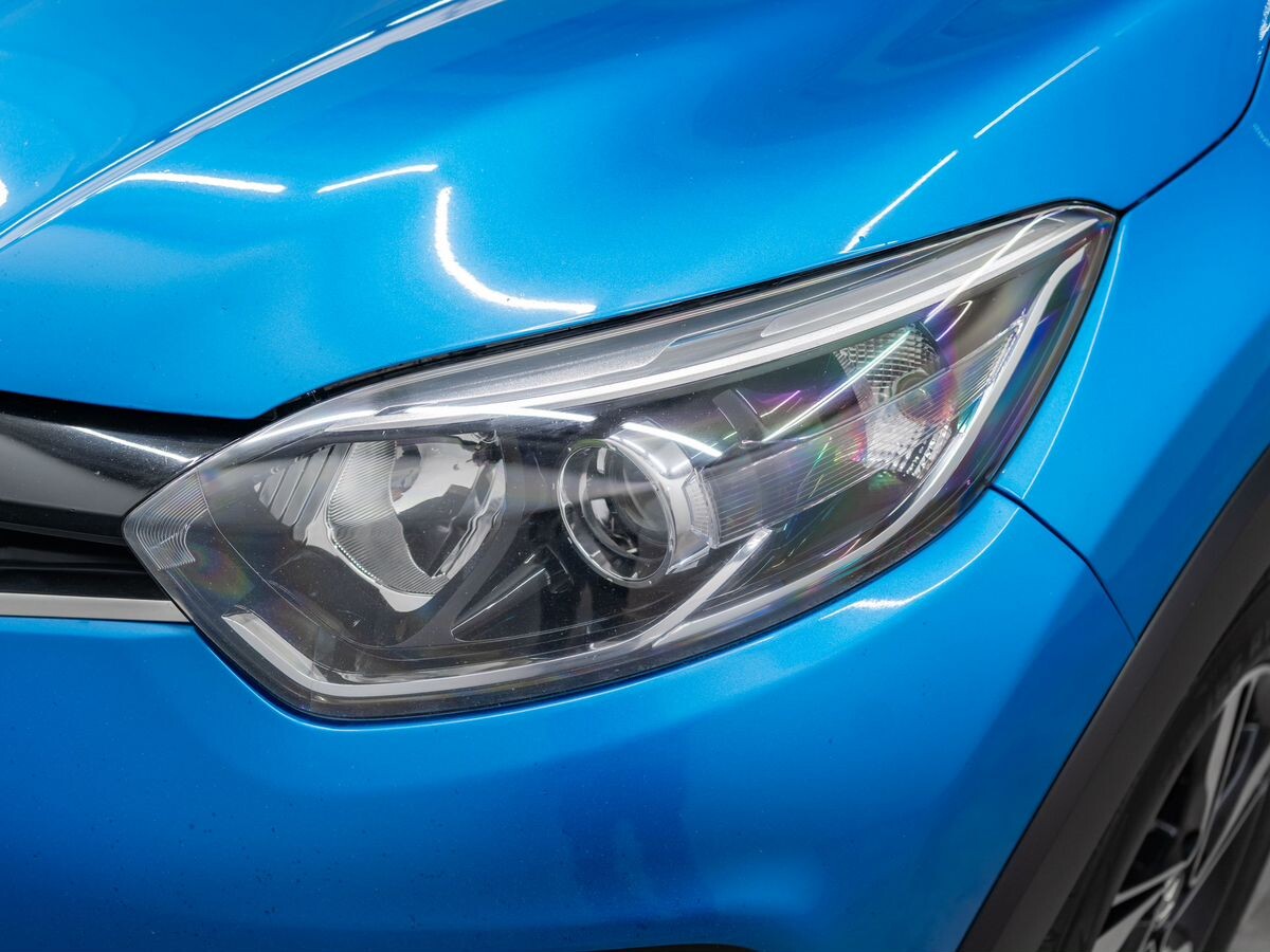 Renault Kaptur 2017 - фото автомобиля