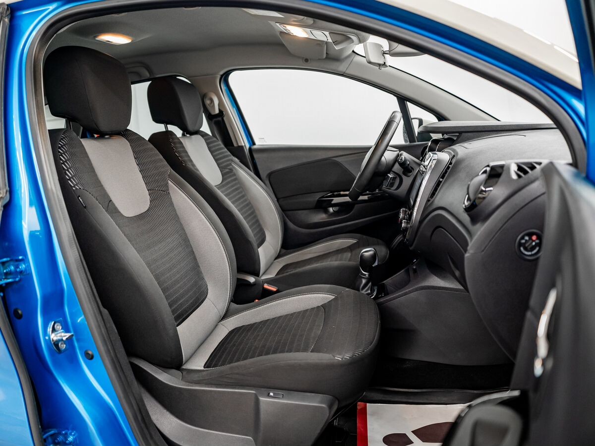 Renault Kaptur 2017 - фото автомобиля