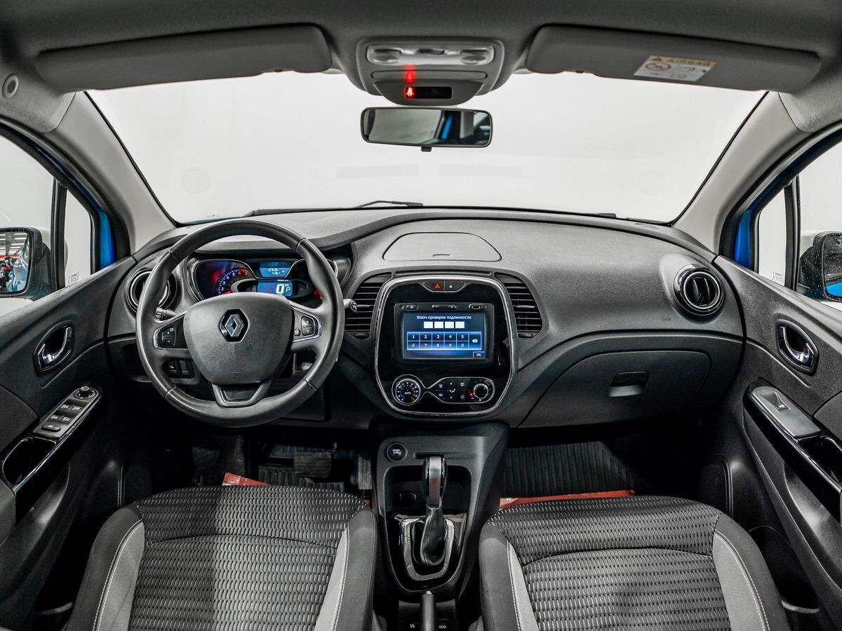 Renault Kaptur 2017 - фото автомобиля