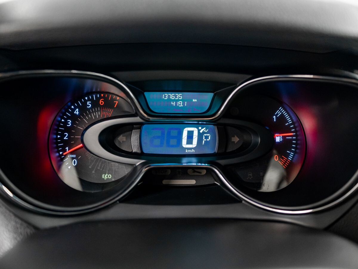 Renault Kaptur 2017 - фото автомобиля