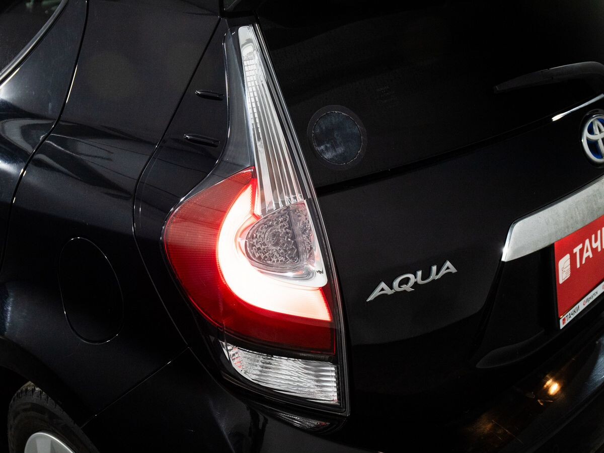 Toyota Aqua 2019 - фото автомобиля