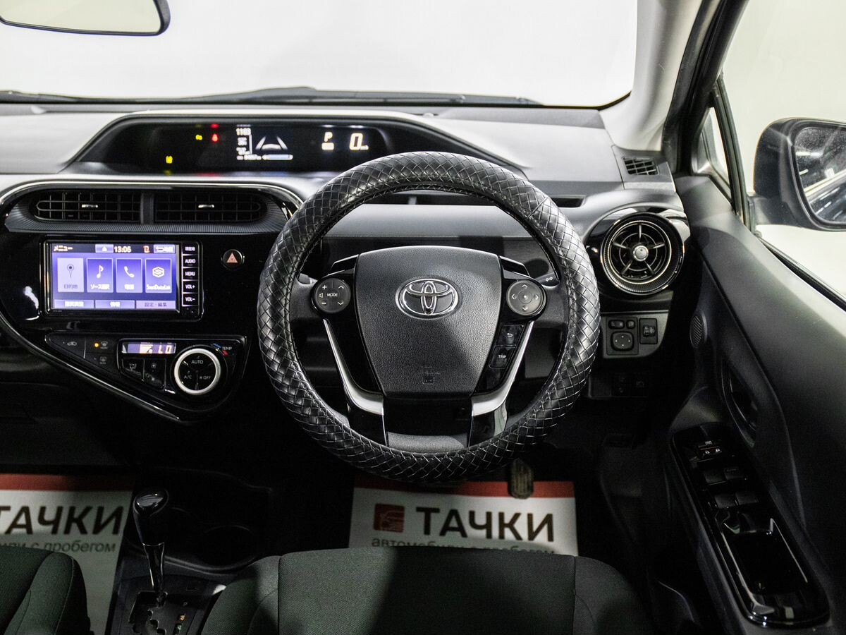 Toyota Aqua 2019 - фото автомобиля