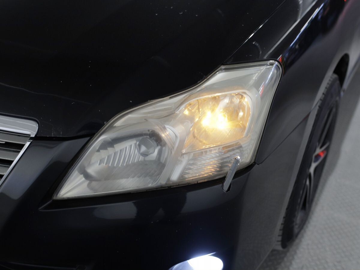 Toyota Premio 2010 - фото автомобиля