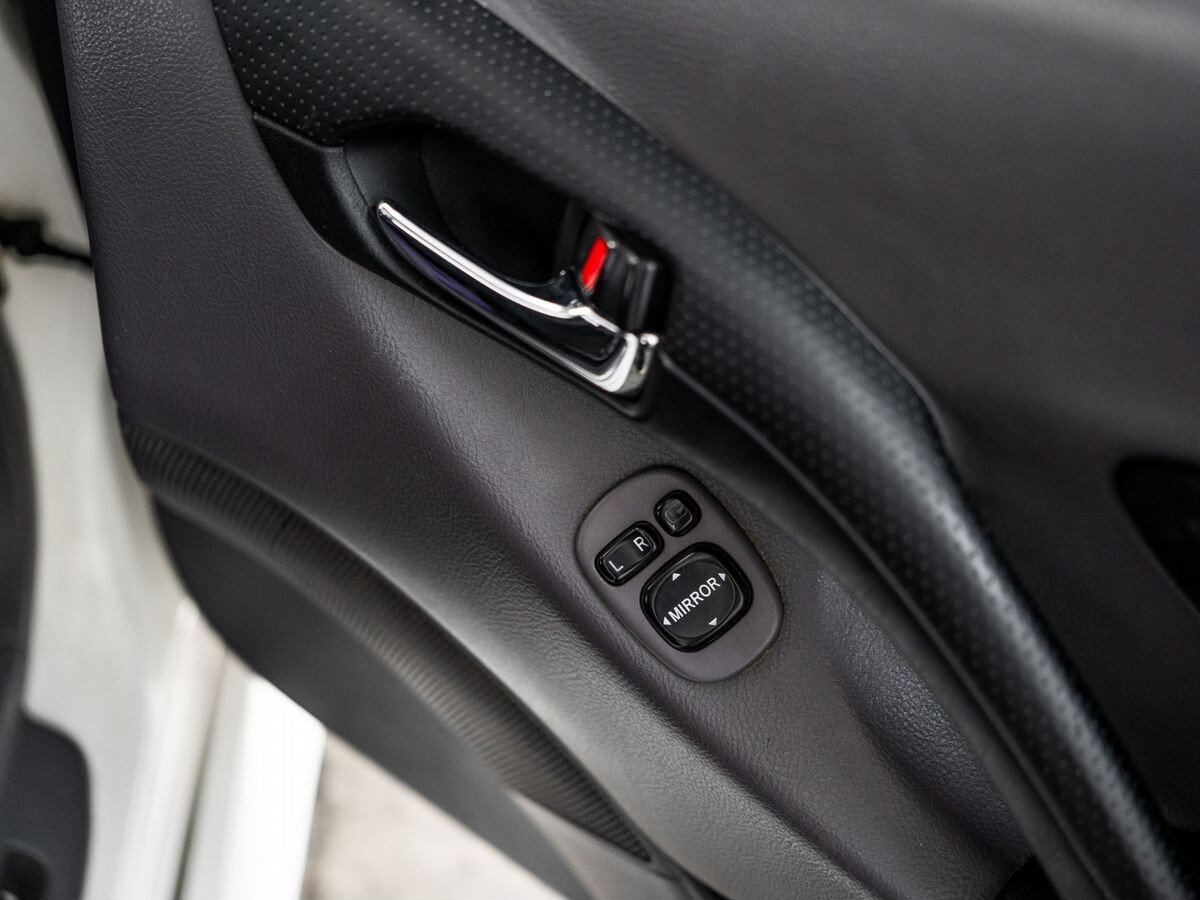 Toyota Celica 2002 - фото автомобиля