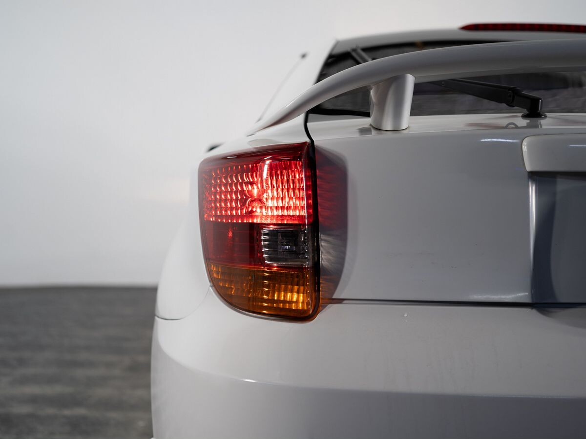 Toyota Celica 2002 - фото автомобиля