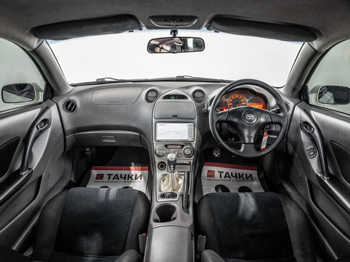 Toyota Celica 2002 - фото автомобиля