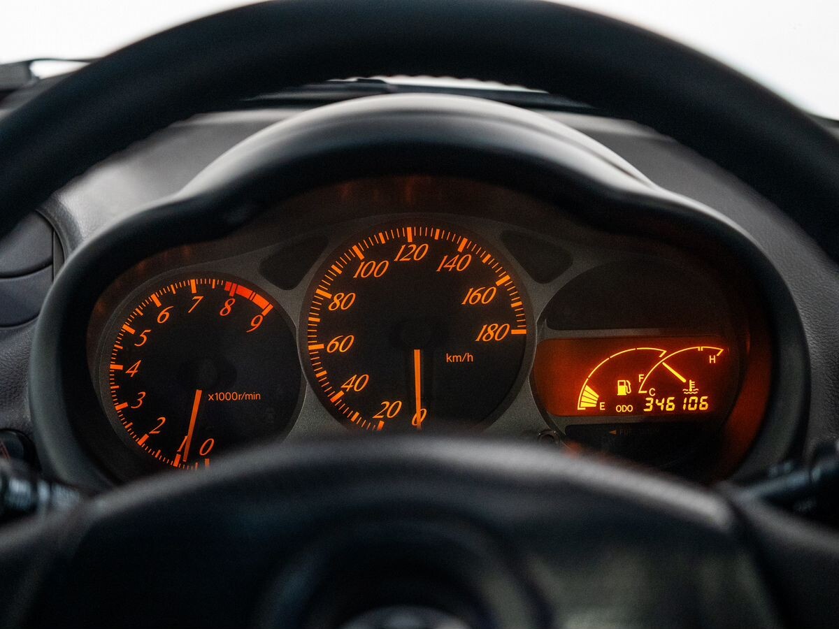 Toyota Celica 2002 - фото автомобиля