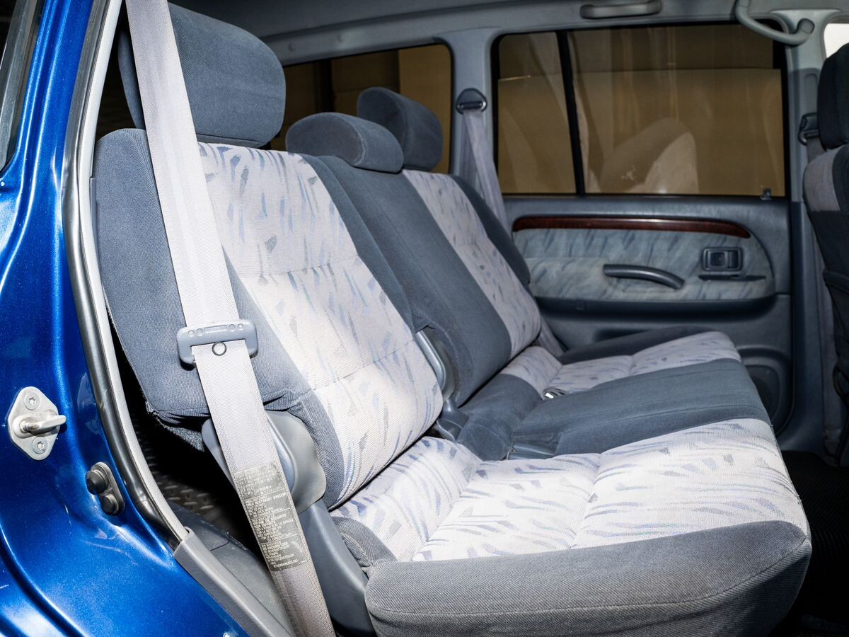 Toyota Land Cruiser Prado 2000 - фото автомобиля