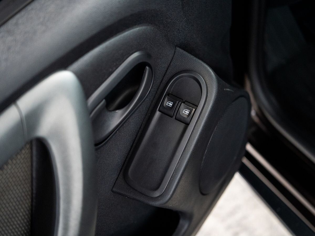 Renault Duster 2016 - фото автомобиля