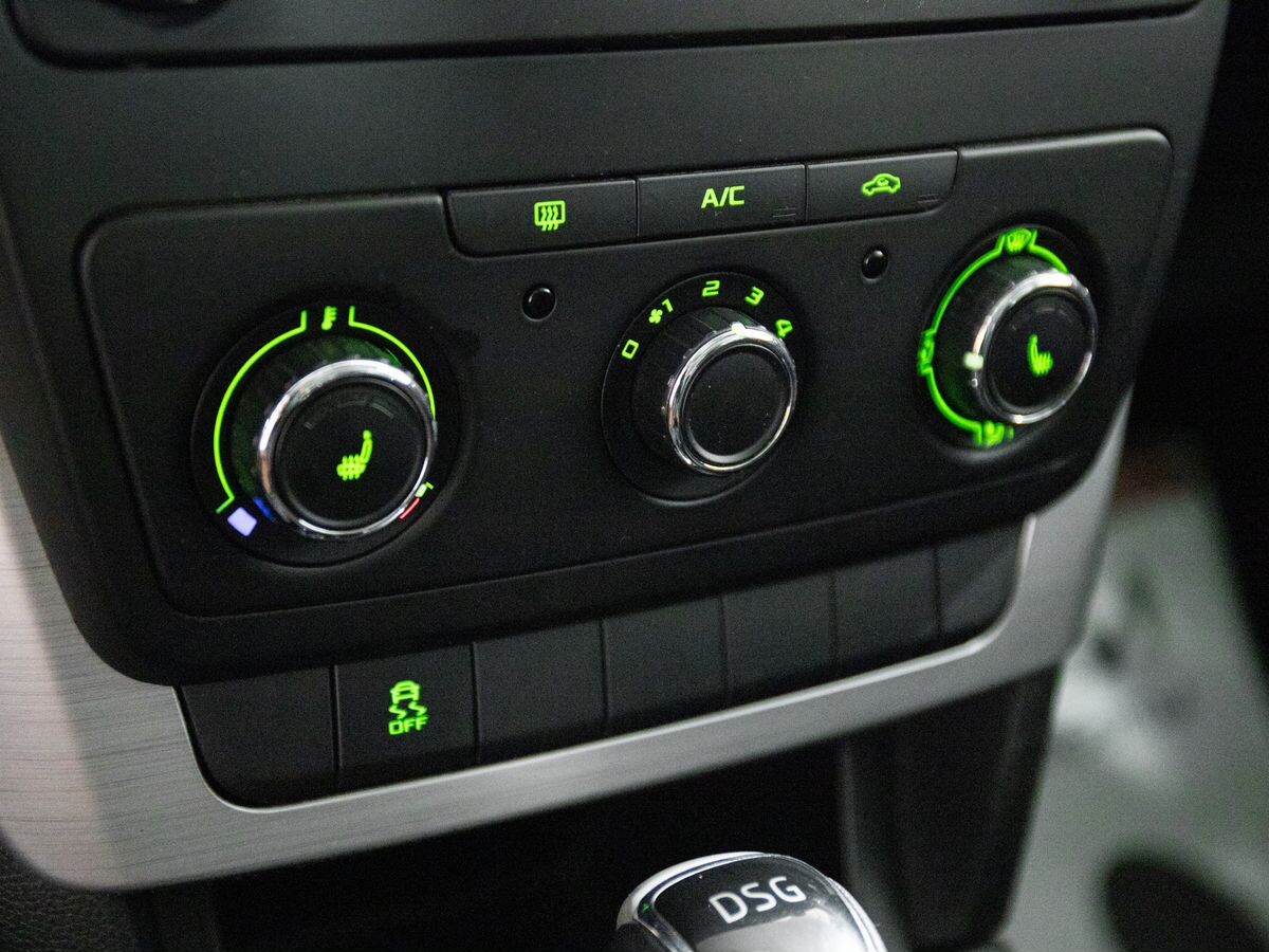 Skoda Yeti 2014 - фото автомобиля